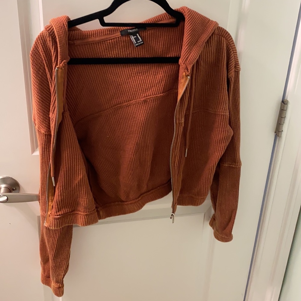 Cropped burnt orange jacket. New condition. - Picture 2 of 3
